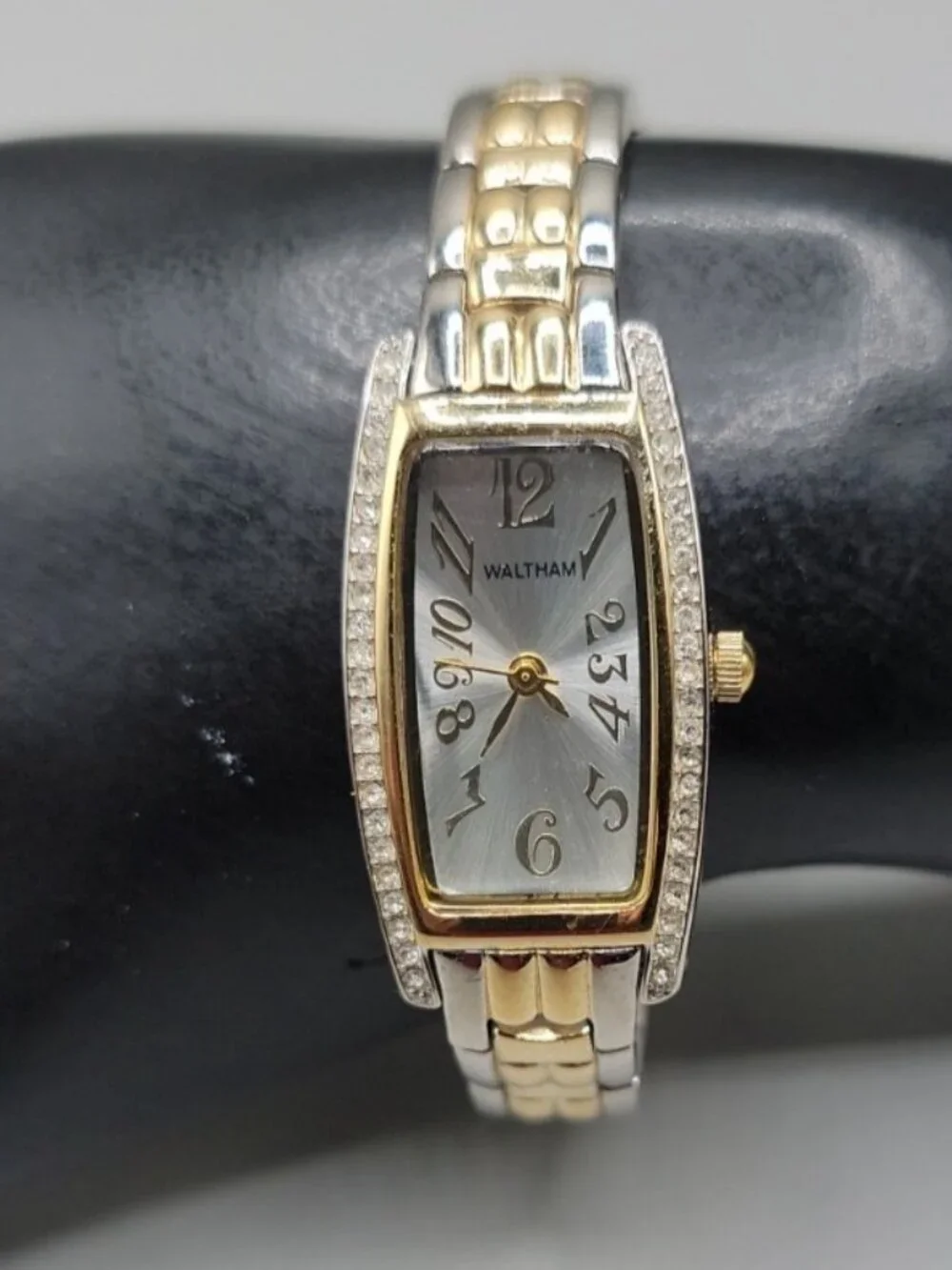 Vtg Waltham Ladies Tonneau Style Watch WAW042 Art Deco Crystal Bezel 6